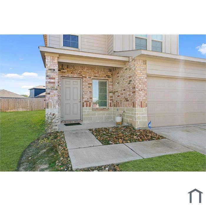 2406 Silver Prairie Ln