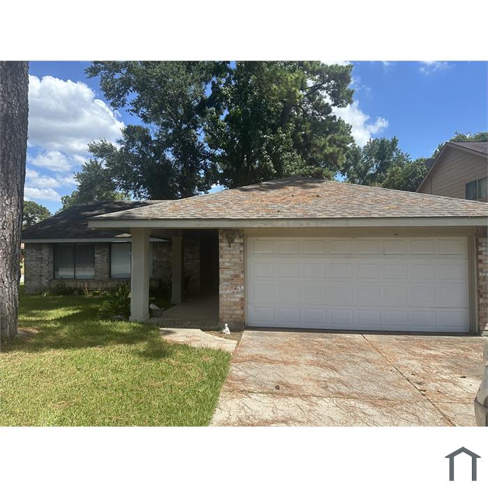 9203 Bayou Bluff Dr