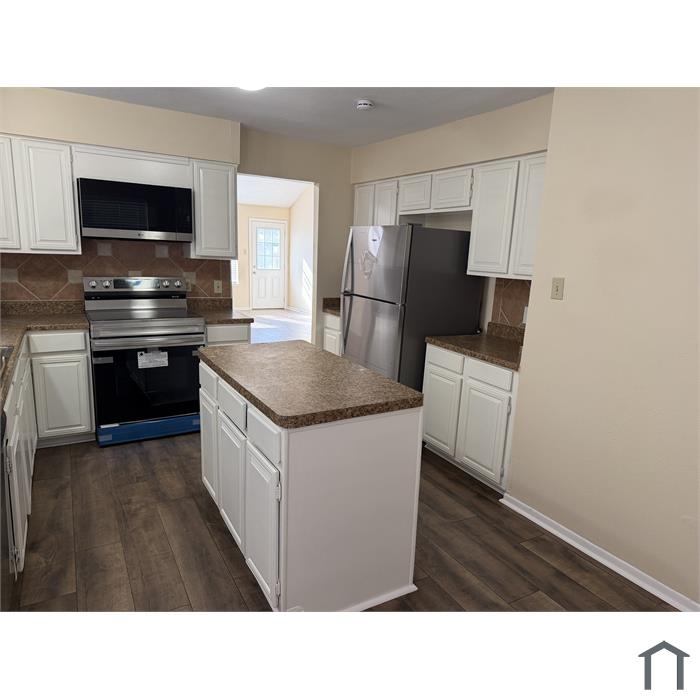 9 Dewthread Ct