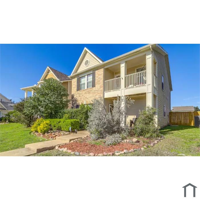 20819 Settlers Lake Cir N
