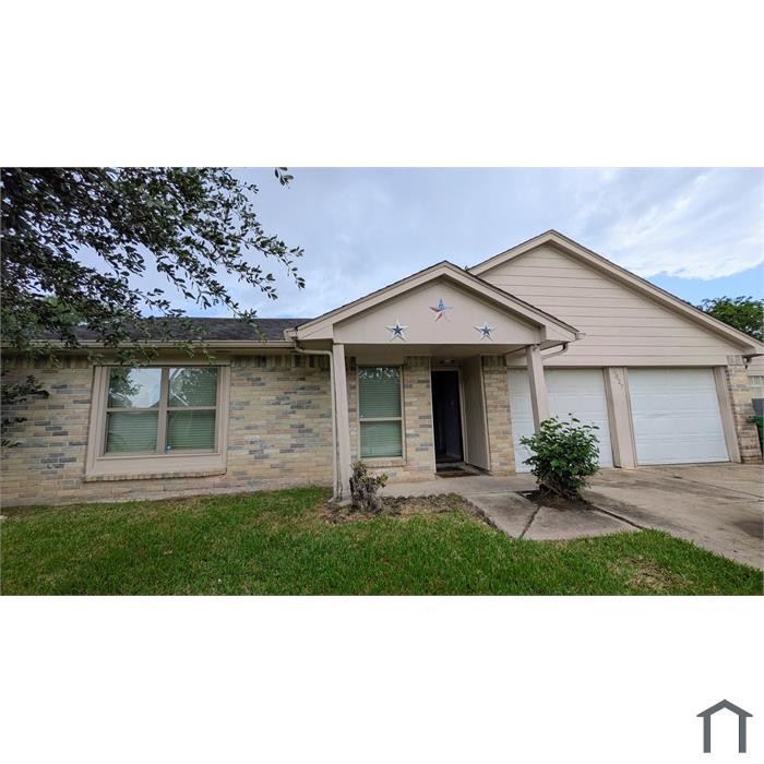 6827 Kearney Dr