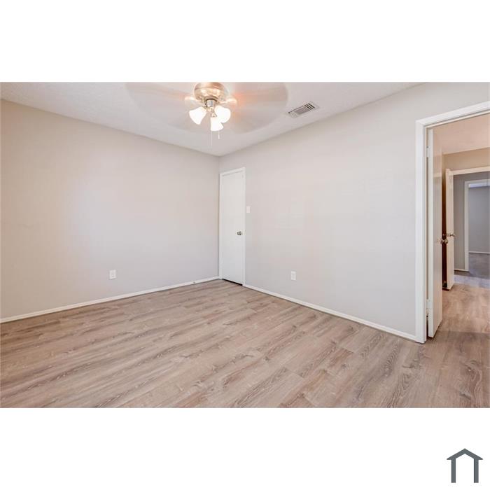 2331 Barrington Place Dr