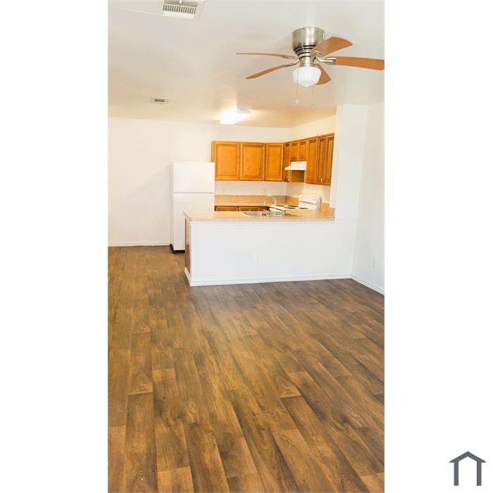 300 Silverleaf Rd