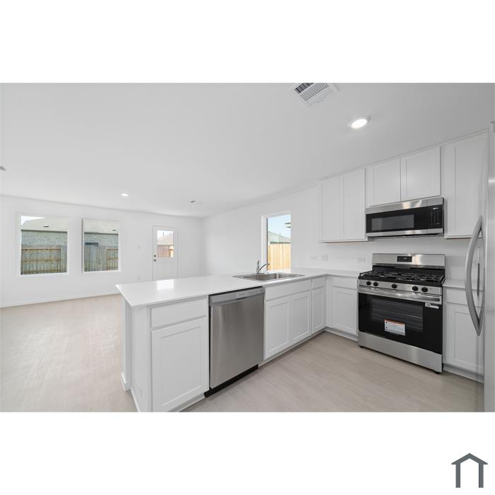 3028 Huntersville Dr