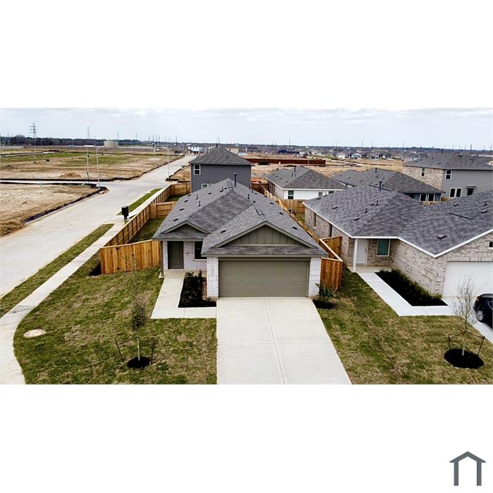 26826 Dalmatian Bellflower Dr