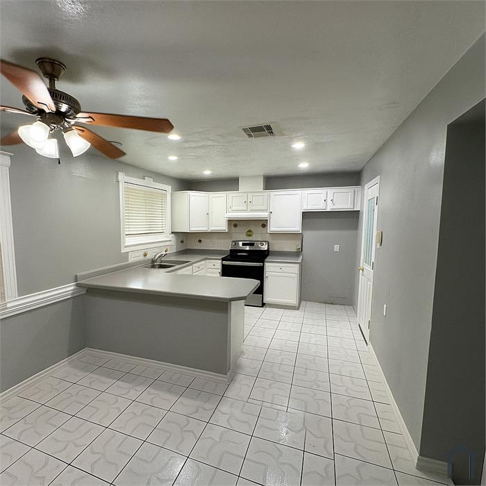 10434 Towne Oak Ln