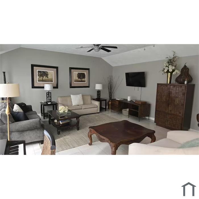 711 N Hyannis Port St