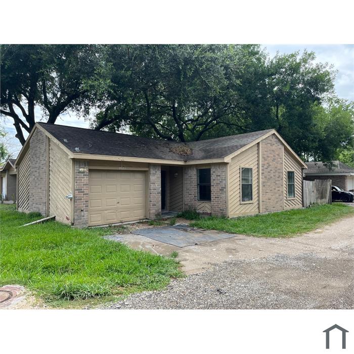 3923 Cinnamon Cove Dr