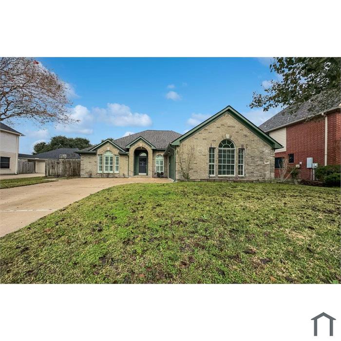 412 Pecan Grv