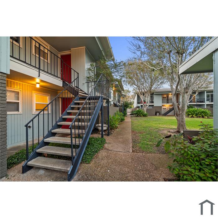 Trade Wind Apartments