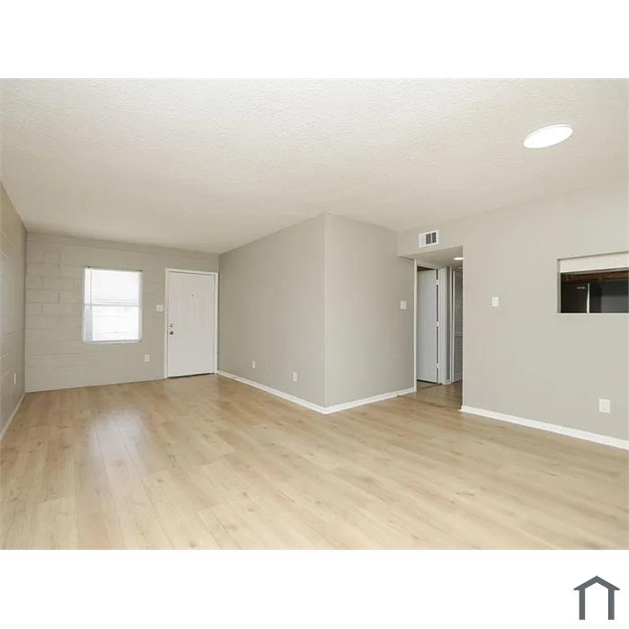 4217 Sealy 