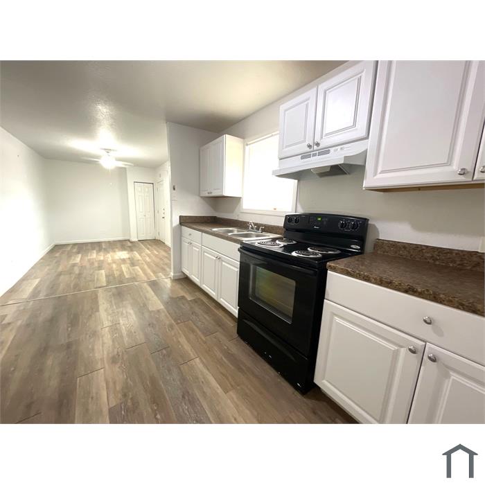 5523 Avenue O 1/2