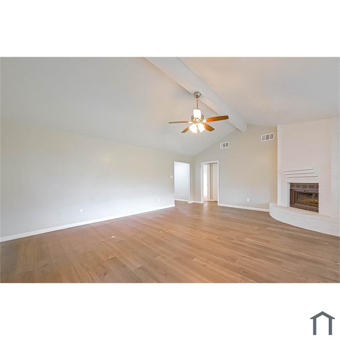 1101 Landing Blvd