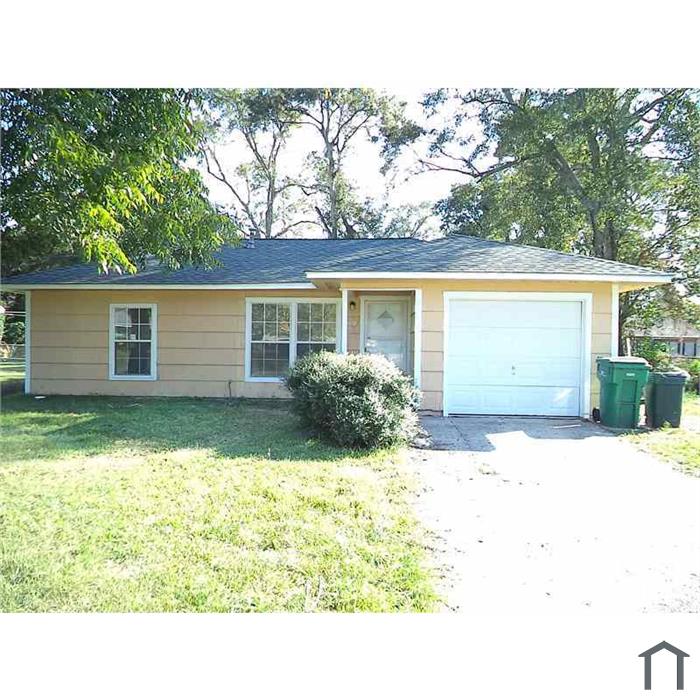 413 Bridal Wreath Ave