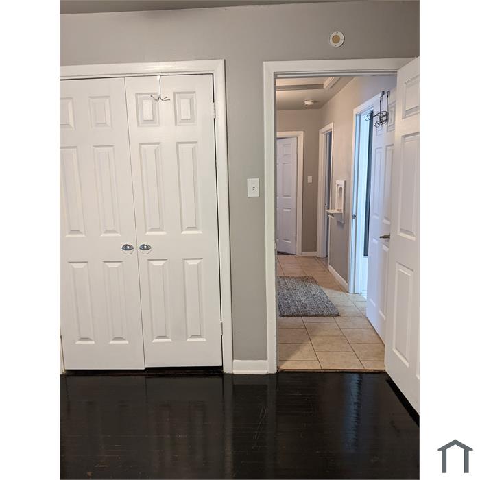3750 W Lynwood Dr