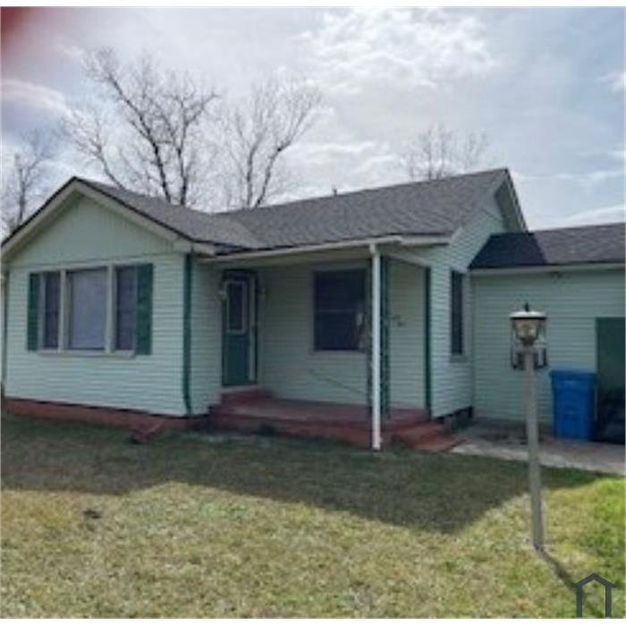 655 Zavalla St