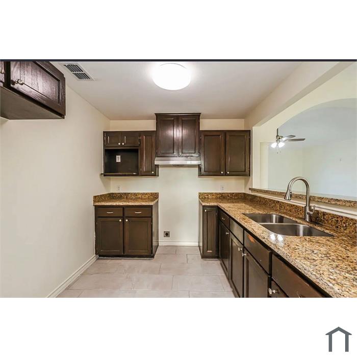 302 Altozano Dr
