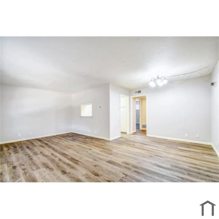 Ponderosa Apartments