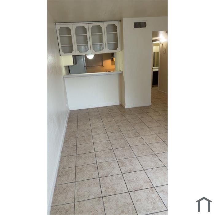 5200 Blanco Rd