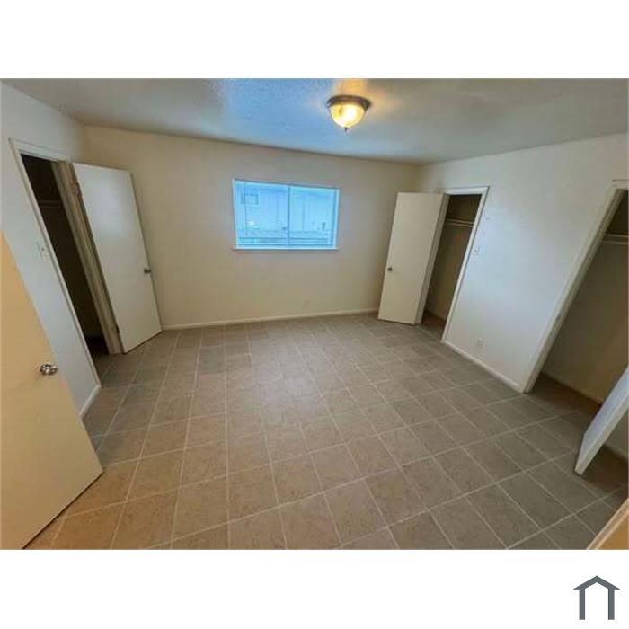 5200 Blanco Rd