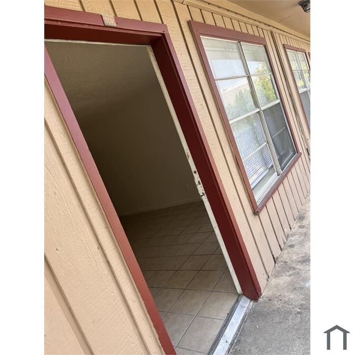 5200 Blanco Rd