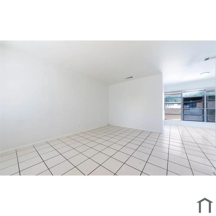 107 Oak Valley Dr