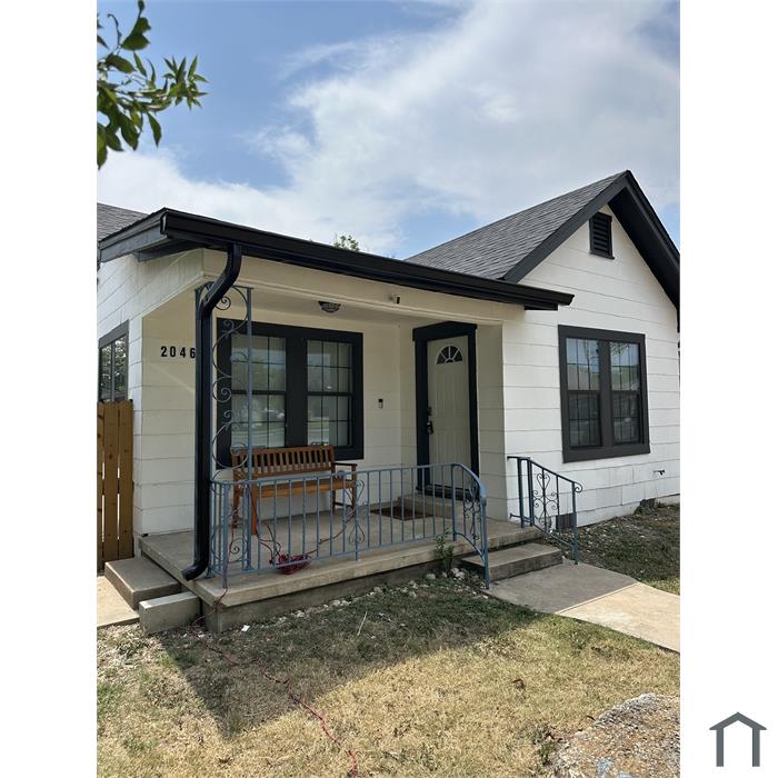 2046 Cincinnati Ave
