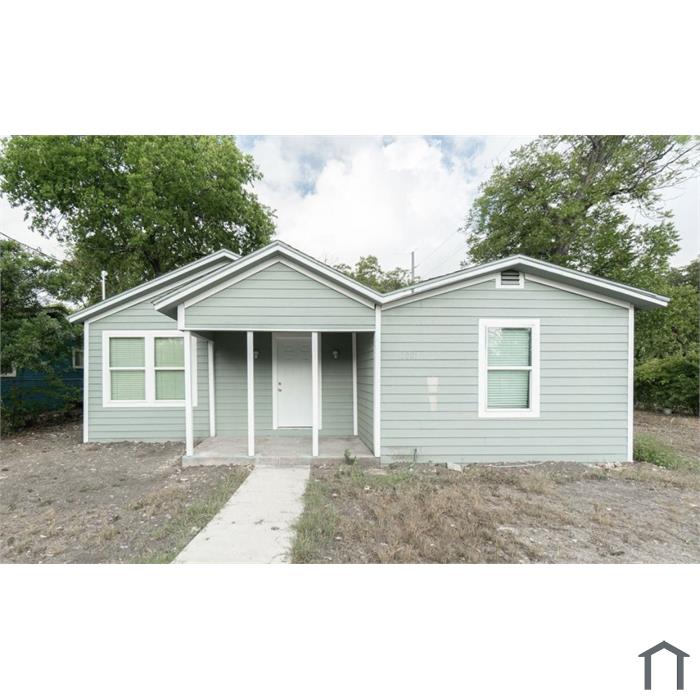 1003 S San Joaquin Ave