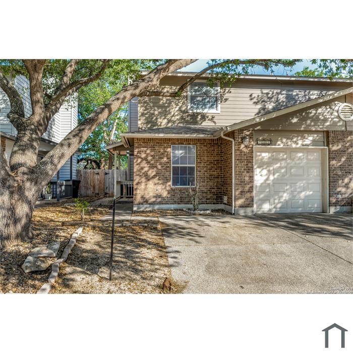 8006 Galaway Bay