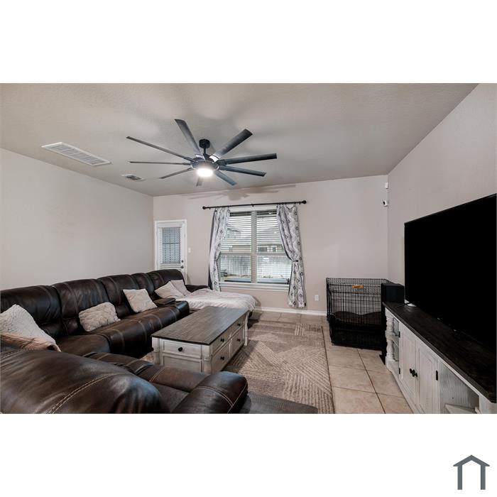 5802 Acacia Farm