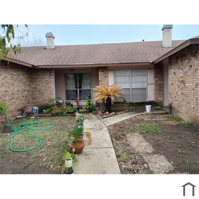 7944 Echo Wind St