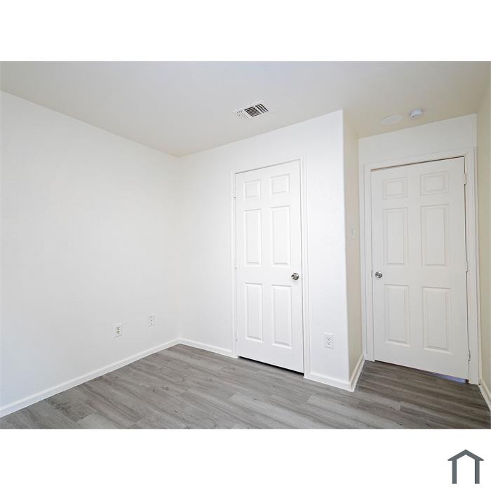 1802 16th St