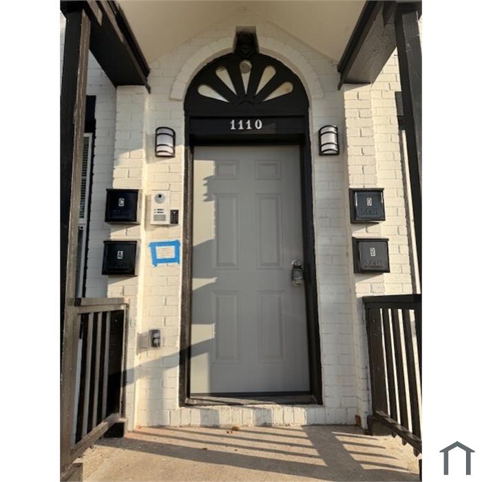 1110 Craig St