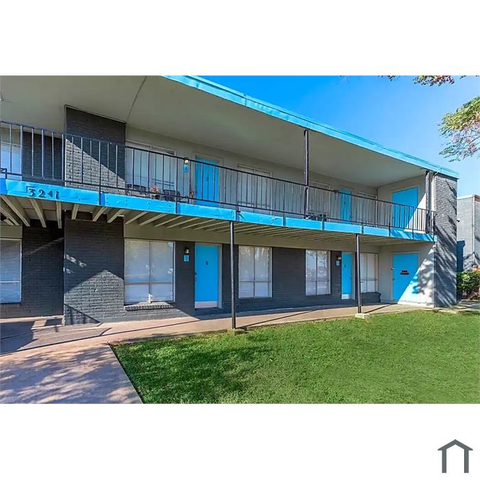 Casa Linda Condominiums