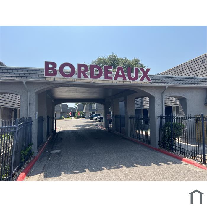Bordeaux Apartments