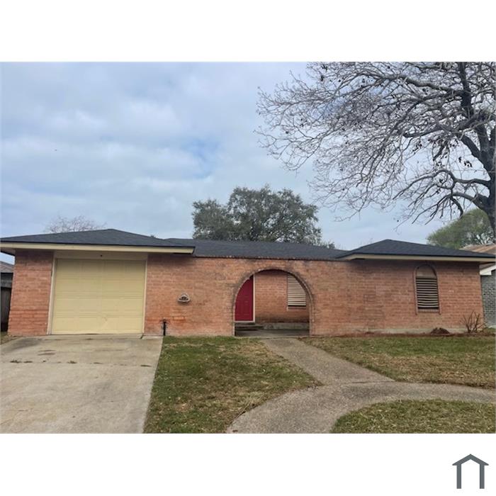 1925 Tara Dr