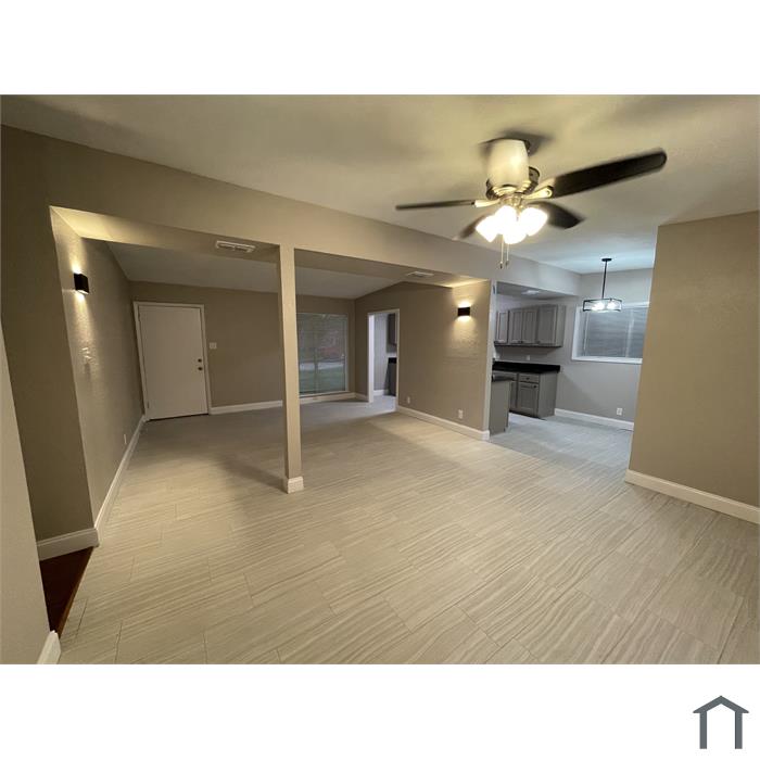 3826 Bentwood Ln