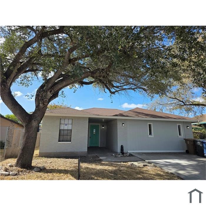 2529 Crestlea Dr