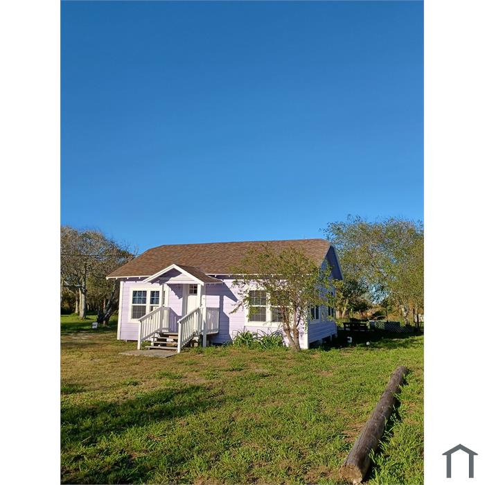 633 W Lakeside Dr