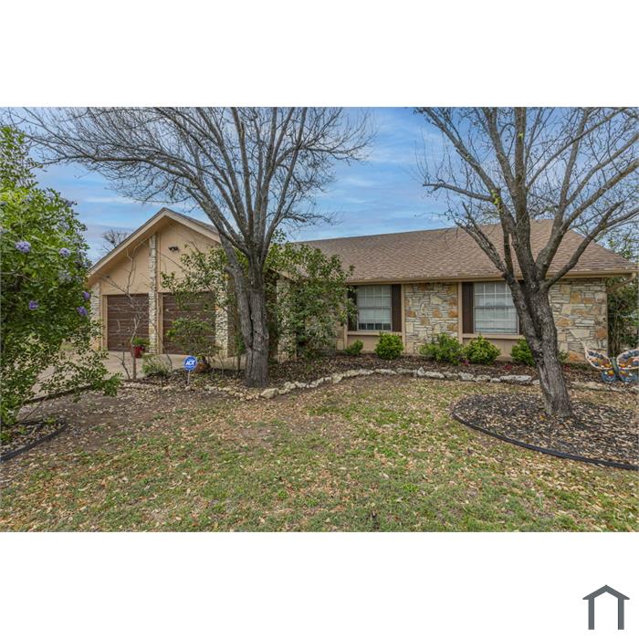 302 S Mount Rushmore Dr
