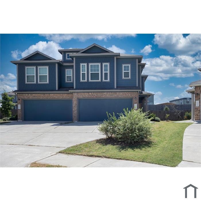 15201 Spruce Frost Cv