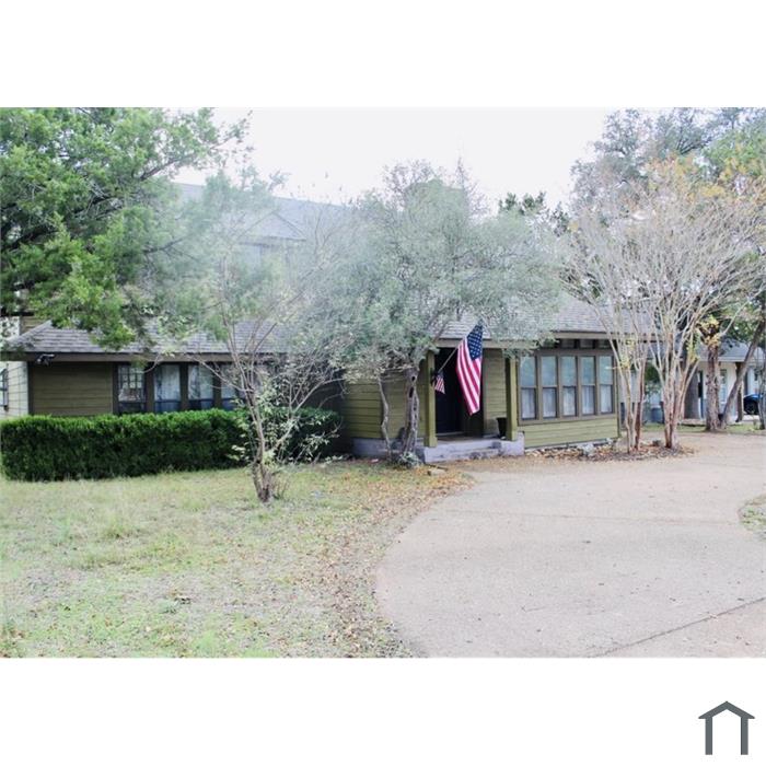 105 Summit Ridge Dr N