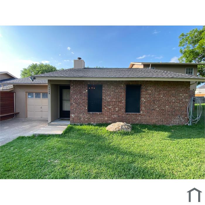 702 Blackwell Ave