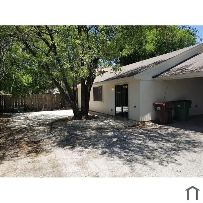 1202 Provident Ln
