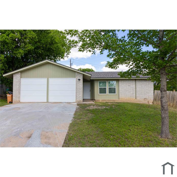 2526 Chaparral Trl