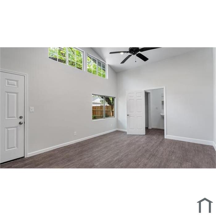 500 Capitol Dr