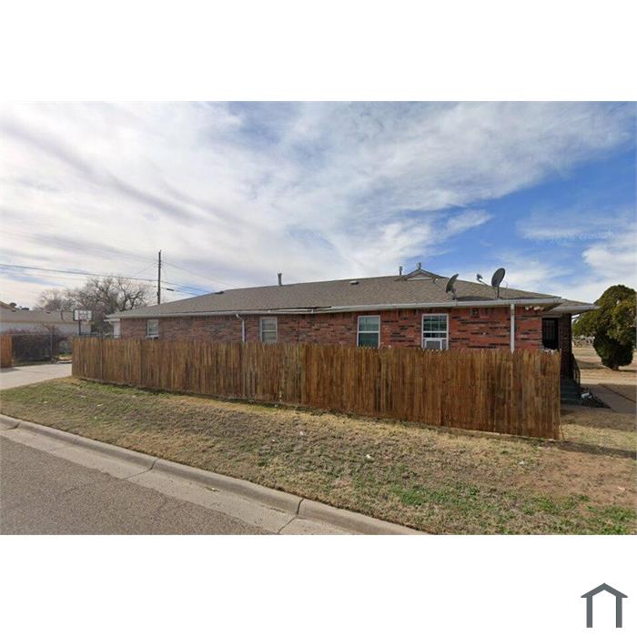 1601 NW 17th Ave
