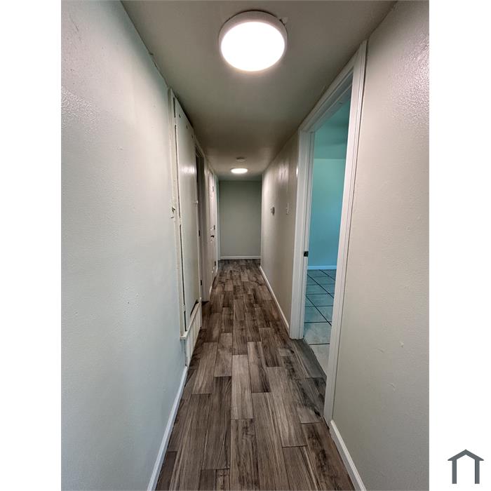 311 Douglas Dr
