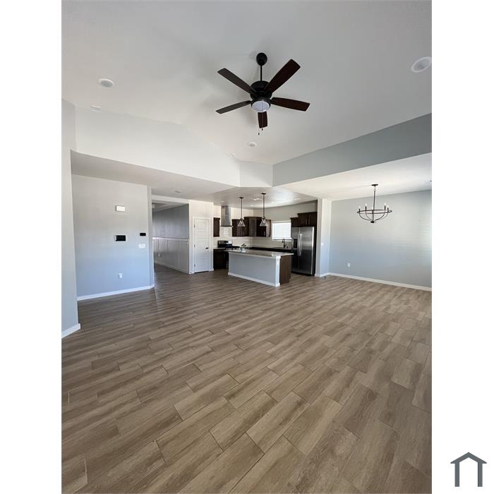 12837 Monmouth Ave 