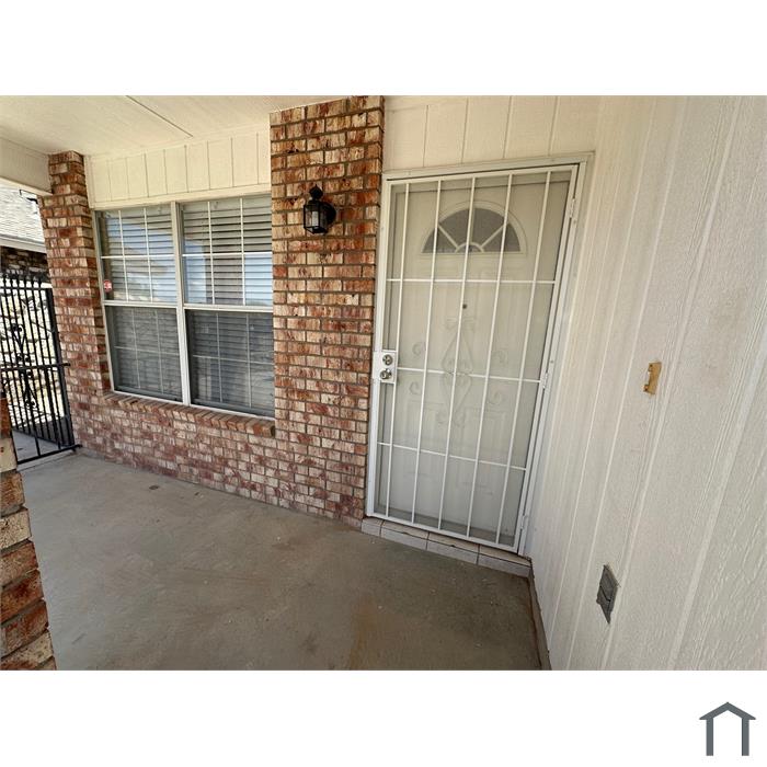 1808 Joan Francis Dr